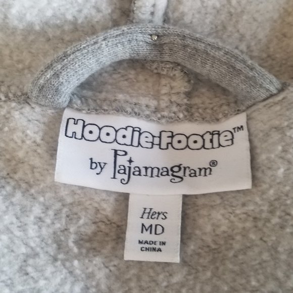 Hoodie-Footie anyone? - Picture 2 of 11